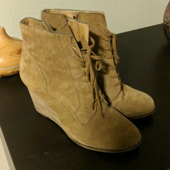 Lucky Brand Wedge Booties - Picture 2 of 4